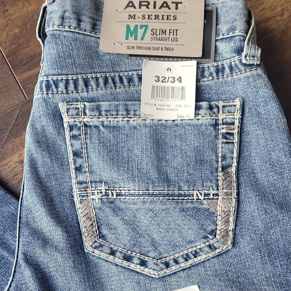Ariat M-Series  Men's Slim Fit Straight Leg 32x34 - Picture 6 of 7